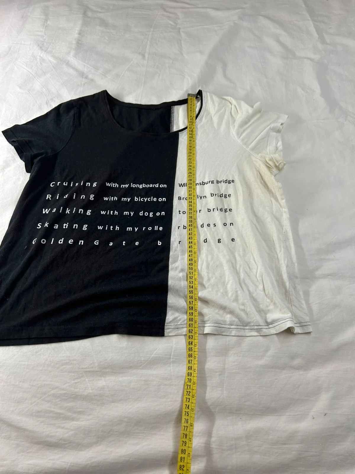 Zwart-wit vintage geprint t-shirt – photo 7